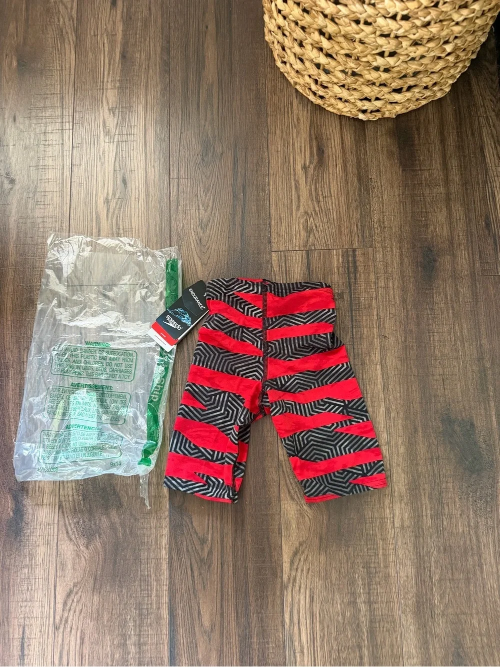 Speedo Youth Boy Swimsuit Jammer Endurance+ Printed Team Color Red Size 22 NWT